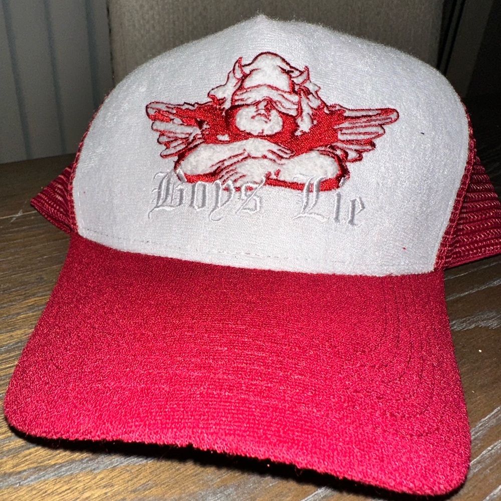 BOYS LIE TRUCKER HAT
